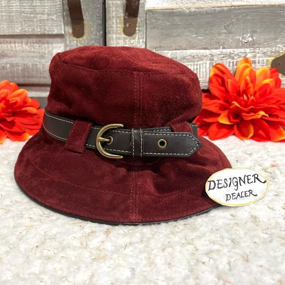 Authentic COACH Red Suede Bucket Hat P/S EUC!